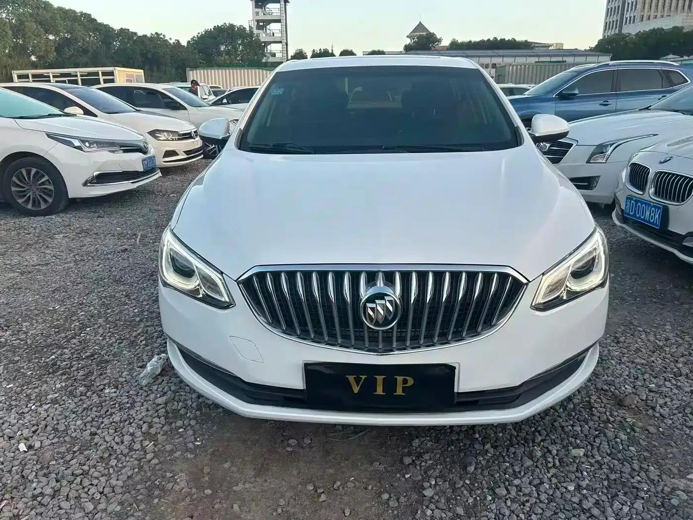 Buick Excelle 2016 15N Automatic Elite — миниатюра 1
