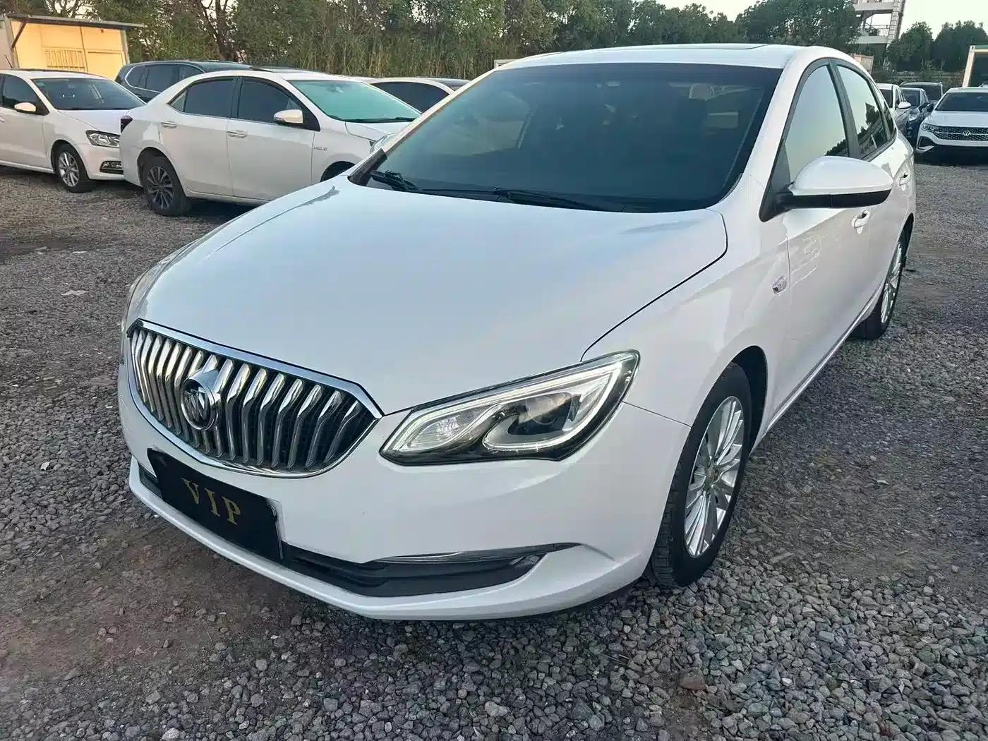 Buick Excelle 2016 15N Automatic Elite — миниатюра 2