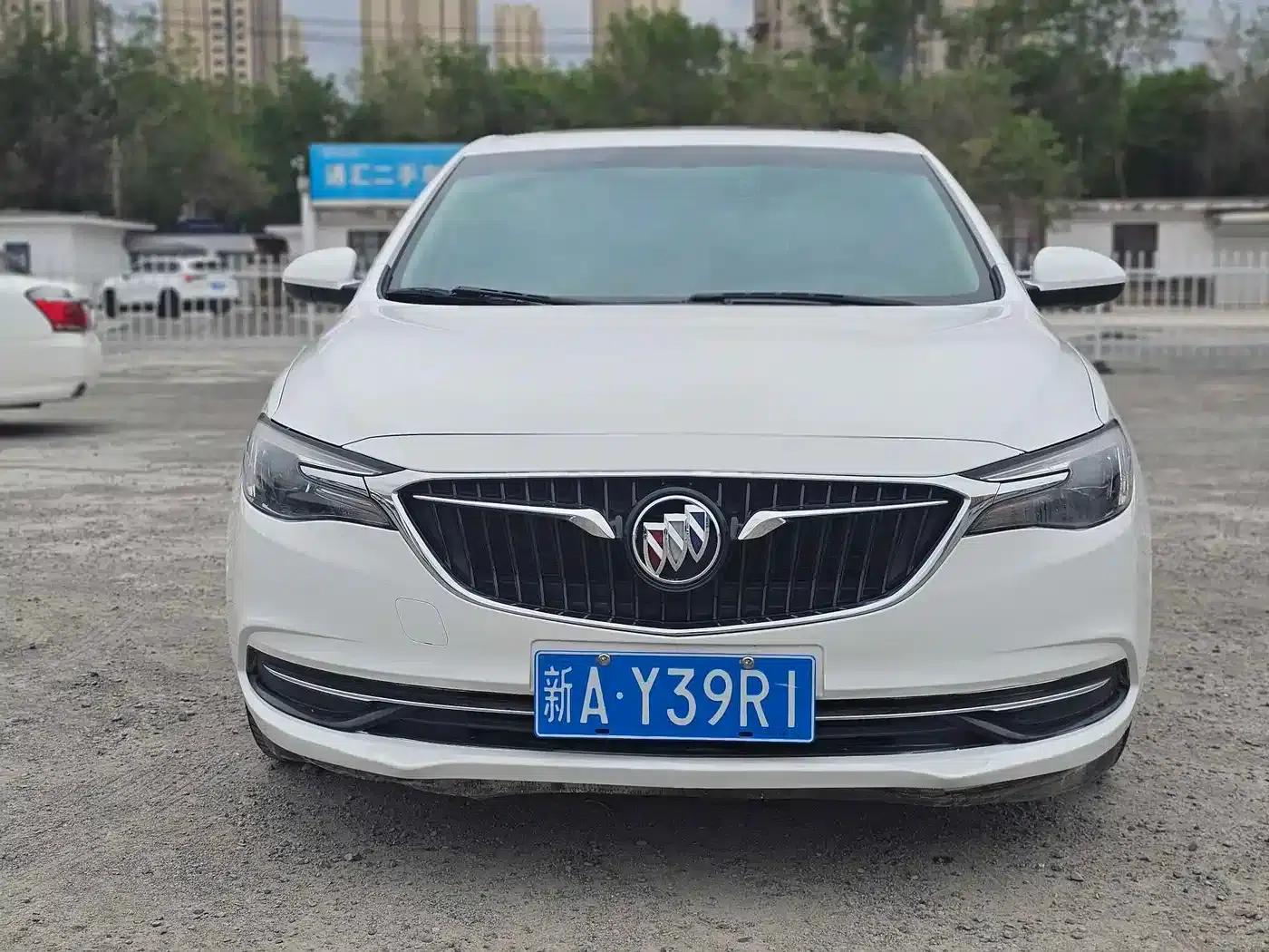 Buick Excelle 2019 18T Automatic Connected Flagship Model (China VI Emission Standard) — миниатюра 1