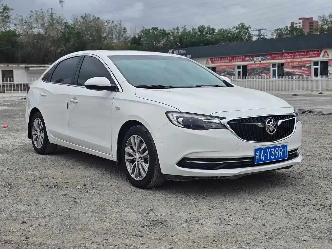 Buick Excelle 2019 18T Automatic Connected Flagship Model (China VI Emission Standard) — миниатюра 2