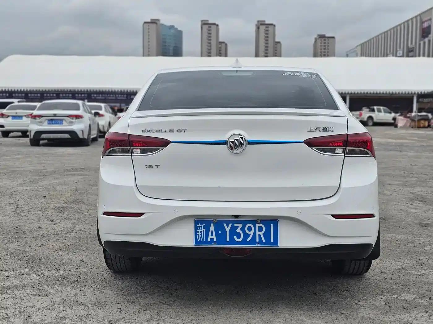 Buick Excelle 2019 18T Automatic Connected Flagship Model (China VI Emission Standard) — миниатюра 8