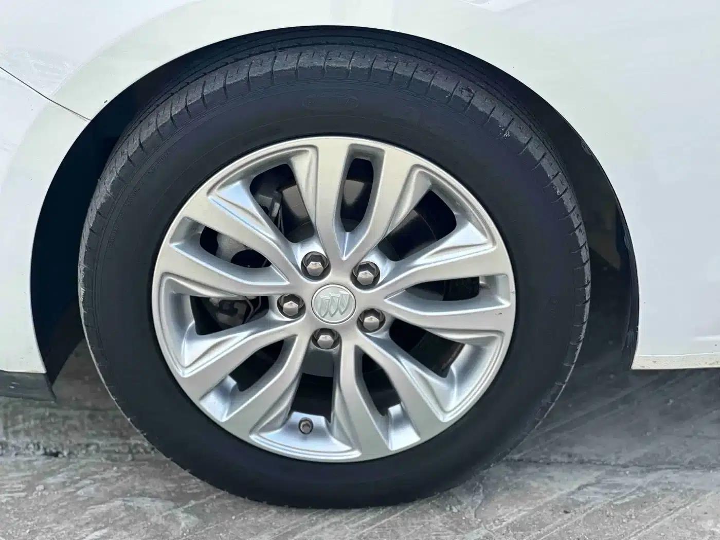 Buick Excelle 2019 15T Dual-Clutch Connected Elite (National V Emission Standard) — миниатюра 15