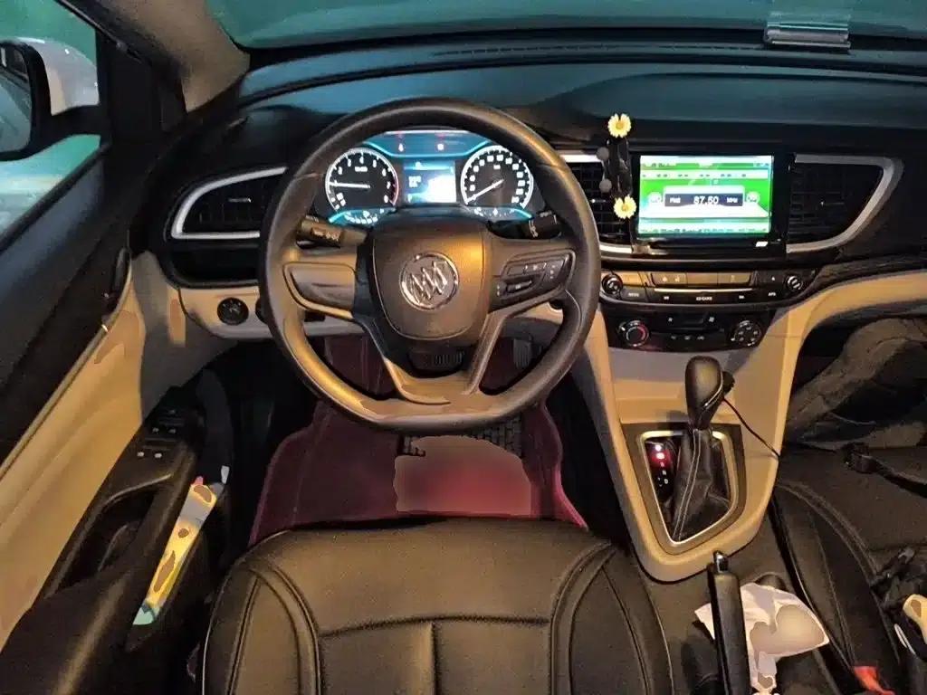 Buick Excelle 2015 15N Automatic Elite — миниатюра 11