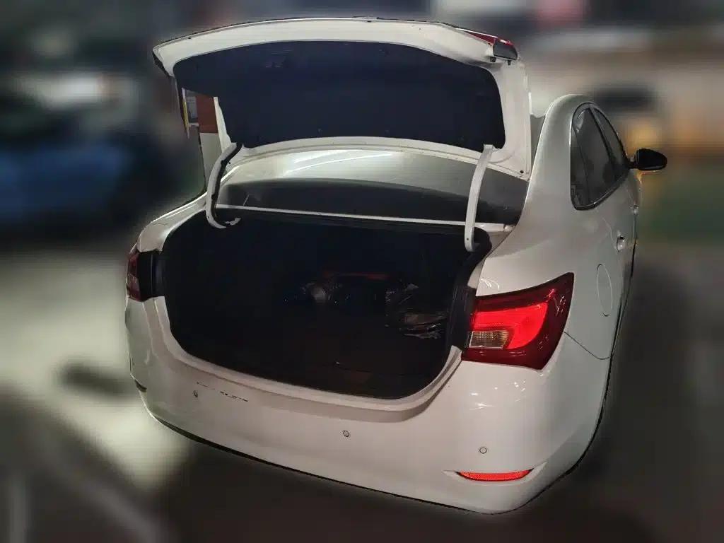 Buick Excelle 2015 15N Automatic Elite — миниатюра 20