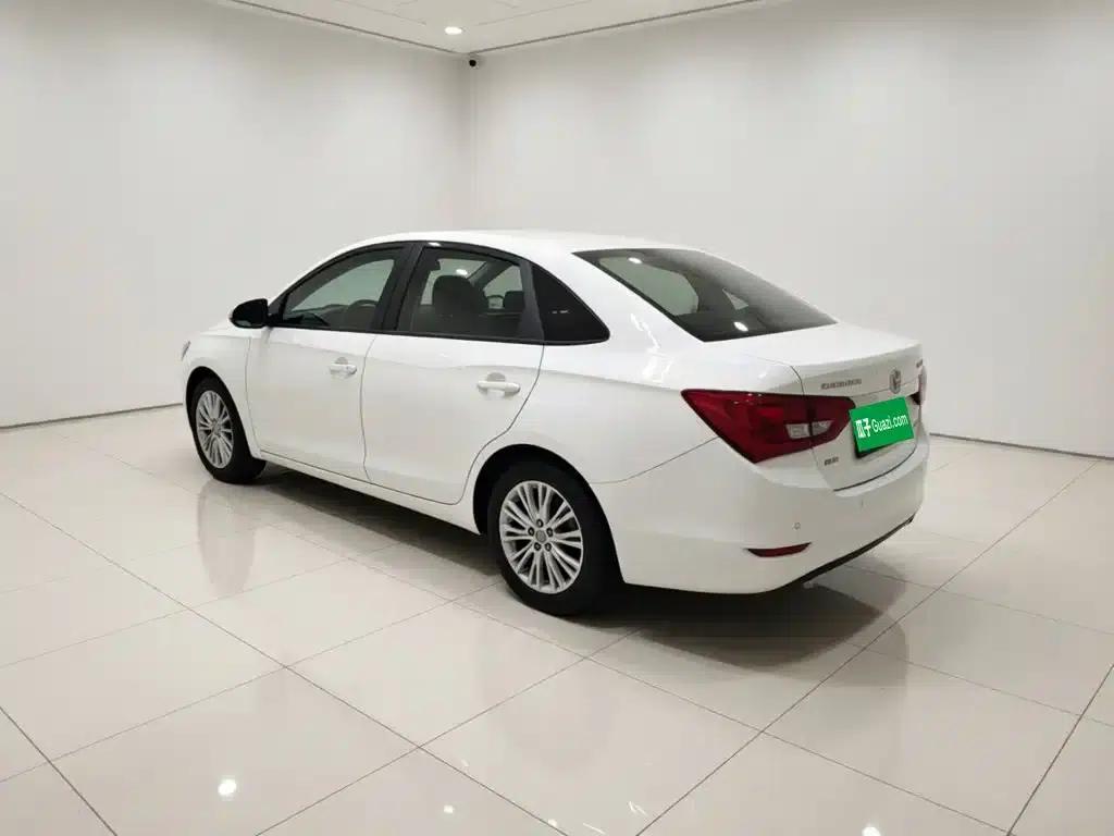 Buick Excelle 2015 15N Automatic Elite — миниатюра 4