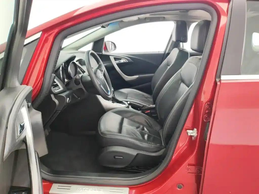 Buick Excelle GT 1.8L Automatic Fashion Edition 2013 — миниатюра 10