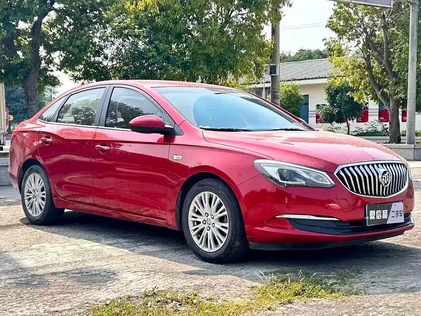 Buick Excelle 2017 15N Automatic Elite — миниатюра 3