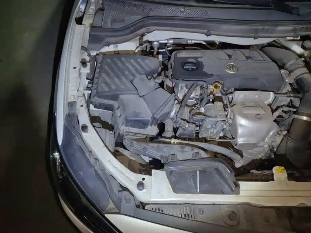 Buick Excelle 2019 18T Automatic Connected Elite (China VI Emission Standard) — миниатюра 23