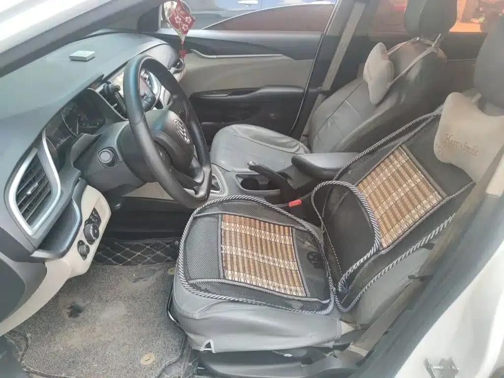 Buick Excelle 2017 15N Automatic Entry-Level Model — миниатюра 8