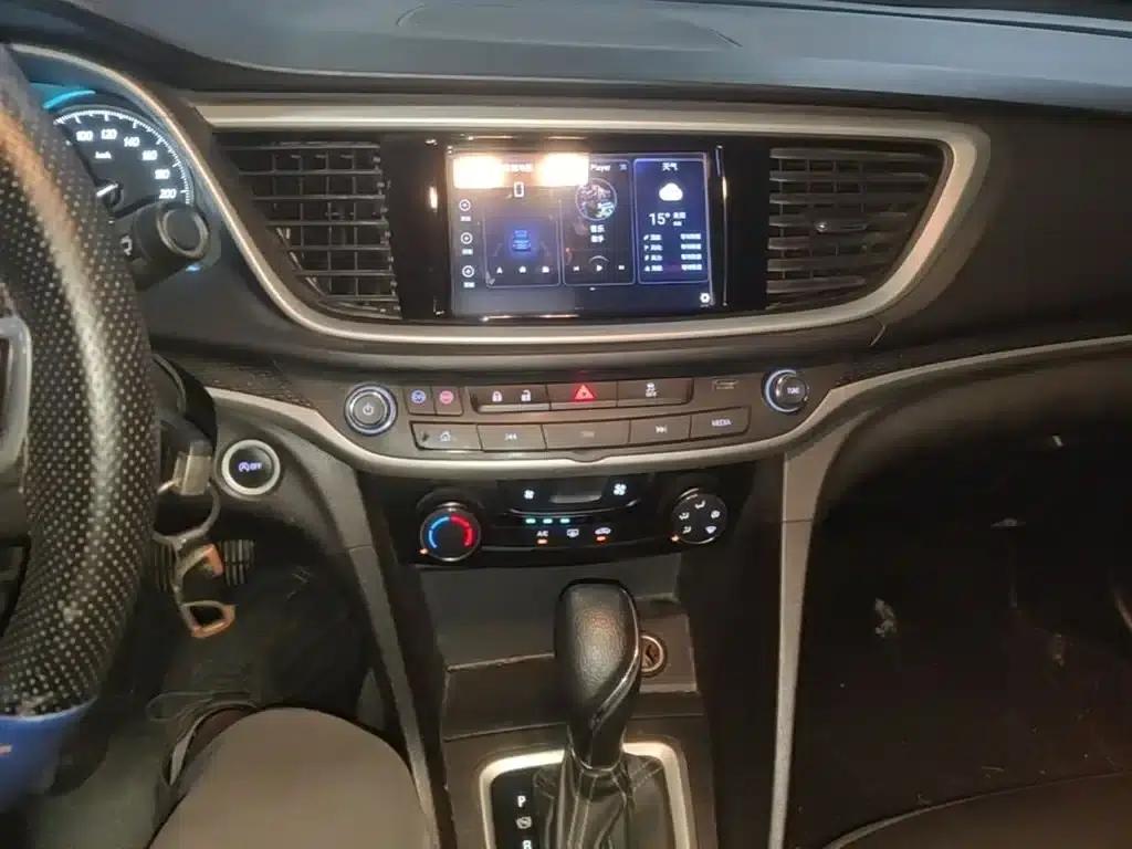 Buick Excelle 2021 Facelift Classic 1.5L Automatic Elite — миниатюра 6