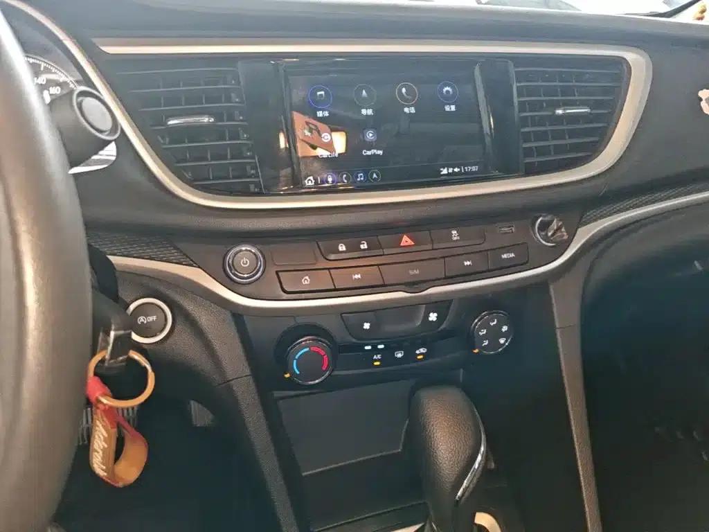 Buick Excelle 2021 Facelift Classic 1.5L Automatic Entry-Level Model — миниатюра 13