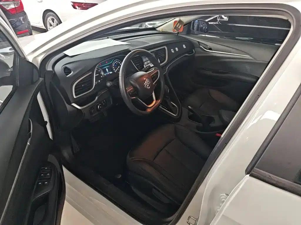 Buick Excelle 2021 Facelift Classic 1.5L Automatic Entry-Level Model — миниатюра 15