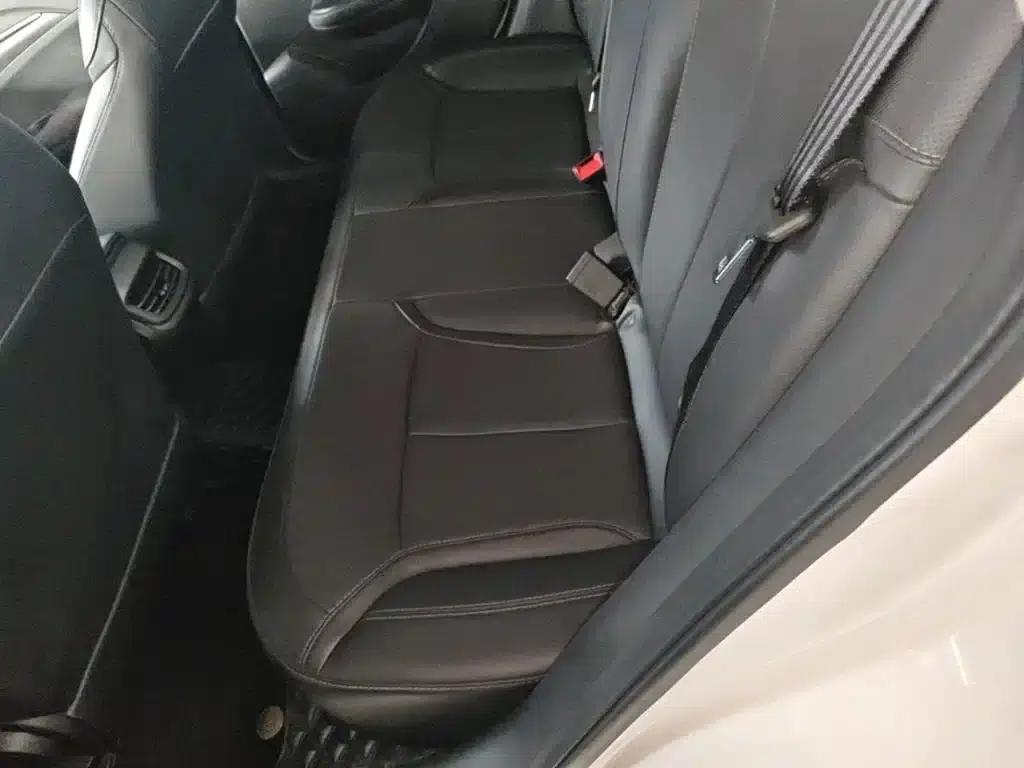 Buick Excelle 2021 Facelift Classic 1.5L Automatic Entry-Level Model — миниатюра 17