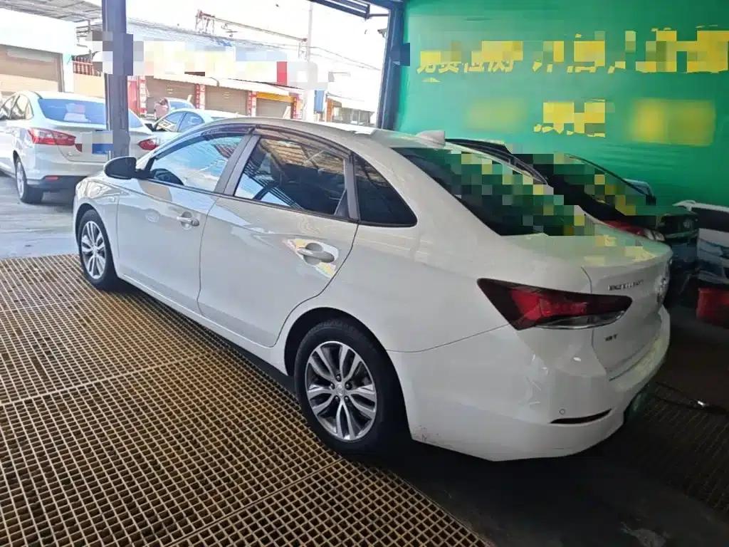Buick Excelle 2019 18T Automatic Connected Elite (China VI Emission Standard) — миниатюра 5