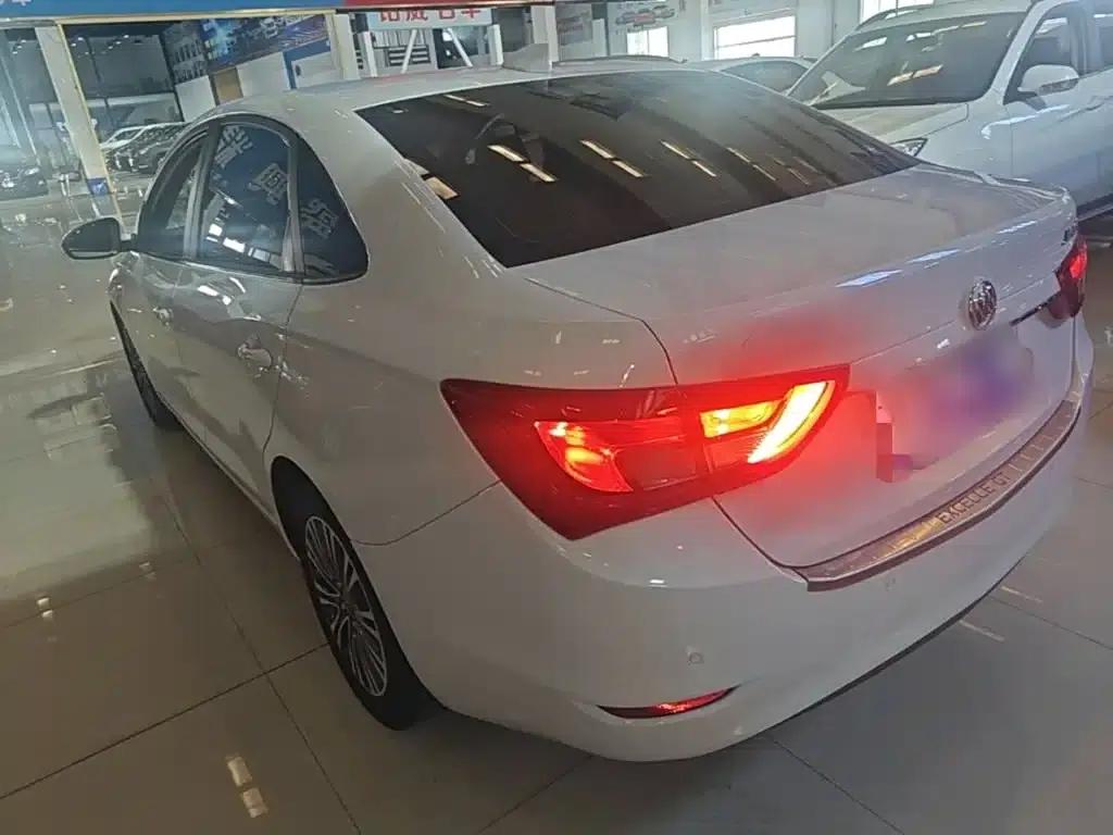 Buick Excelle 2016 18T Dual-Clutch Luxury Edition — миниатюра 23