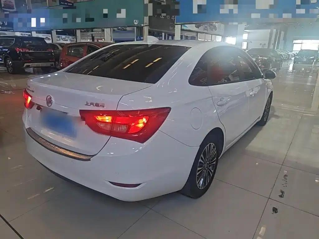 Buick Excelle 2016 18T Dual-Clutch Luxury Edition — миниатюра 5
