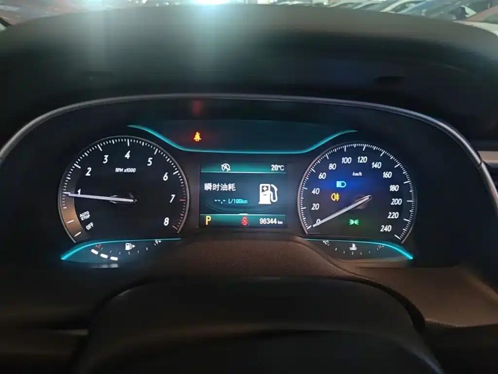 Buick Excelle 2016 18T Dual-Clutch Luxury Edition — миниатюра 8
