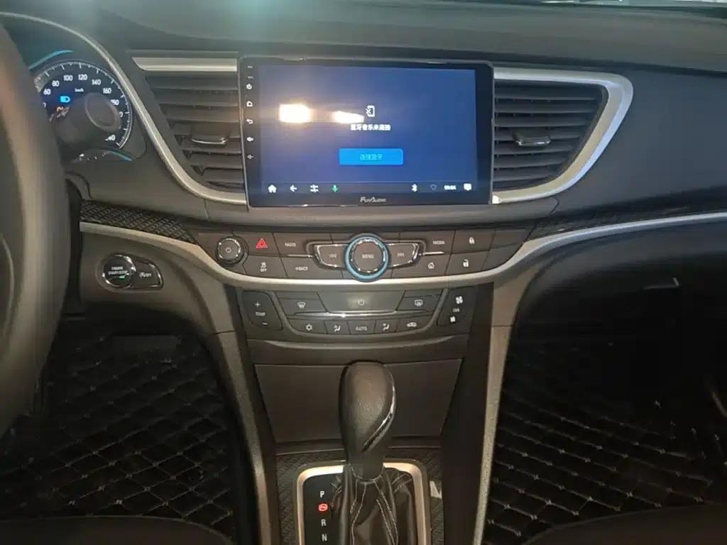 Buick Excelle 2016 18T Dual-Clutch Luxury Edition — миниатюра 9