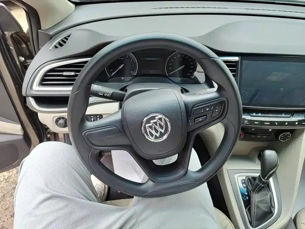 Buick Excelle 2017 15N Automatic Elite — миниатюра 11