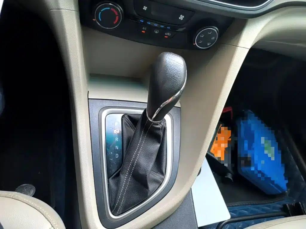 Buick Excelle 2017 15N Automatic Elite — миниатюра 14