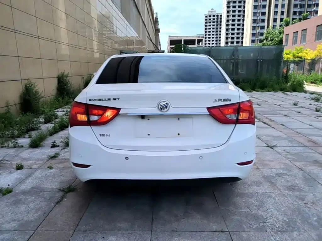 Buick Excelle 2017 15N Automatic Elite — миниатюра 6