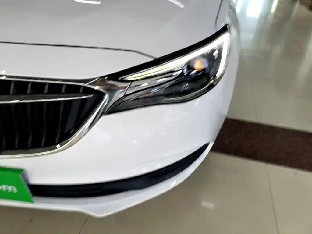 Buick Excelle 2019 15T Dual-Clutch Connected Elite Model (China VI Emission Standard) — миниатюра 24
