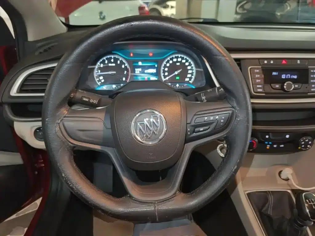 Buick Excelle 2015 15N Manual Elite — миниатюра 11