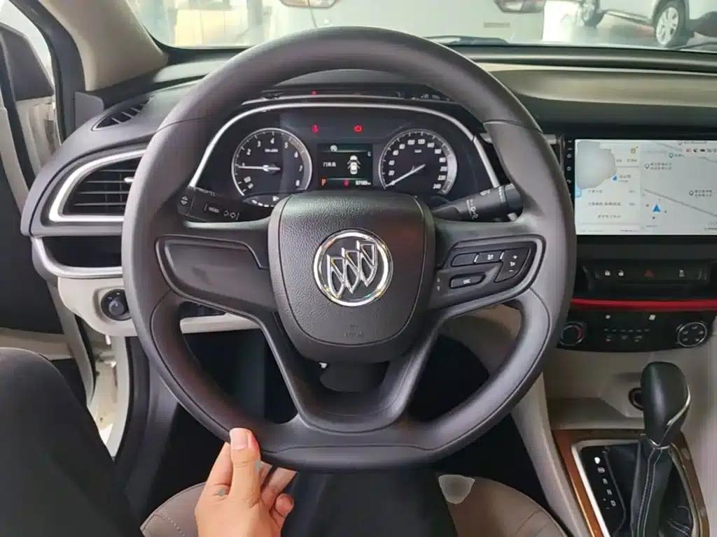 Buick Excelle 2015 15N Automatic Elite — миниатюра 11