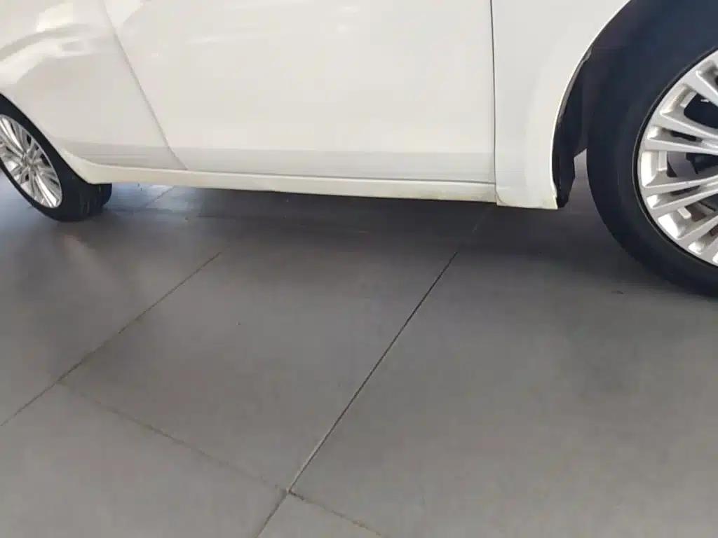 Buick Excelle 2015 15N Automatic Elite — миниатюра 21