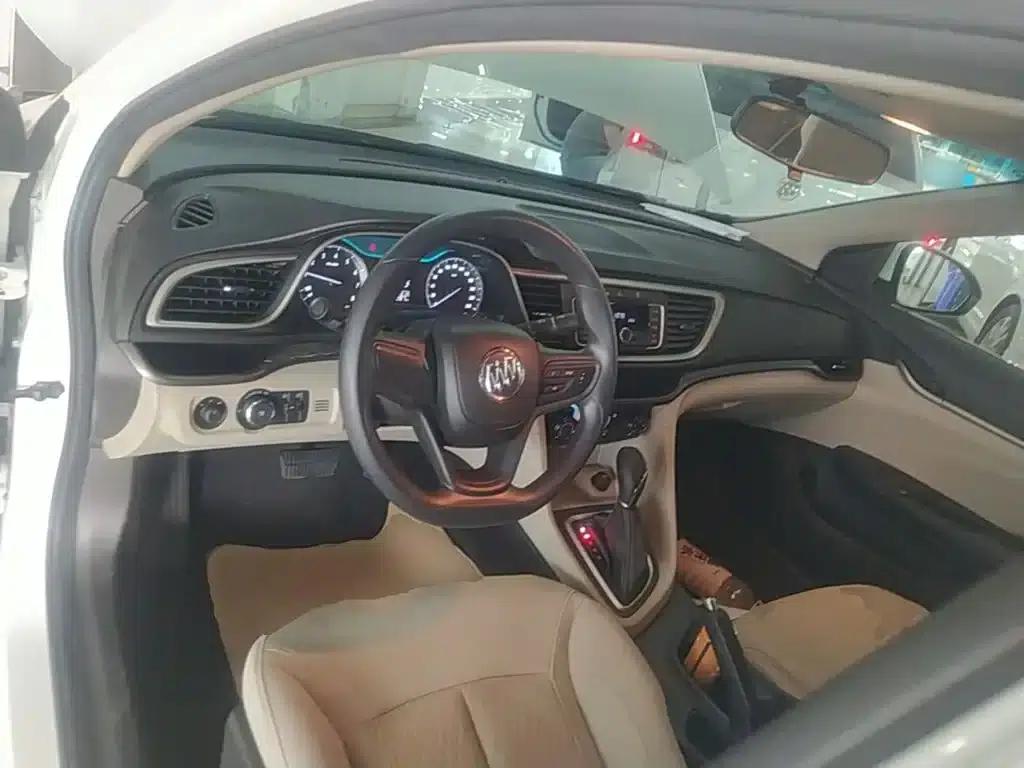 Buick Excelle 2019 15T Dual-Clutch Entry-Level Model (China VI Emission Standard) — миниатюра 10