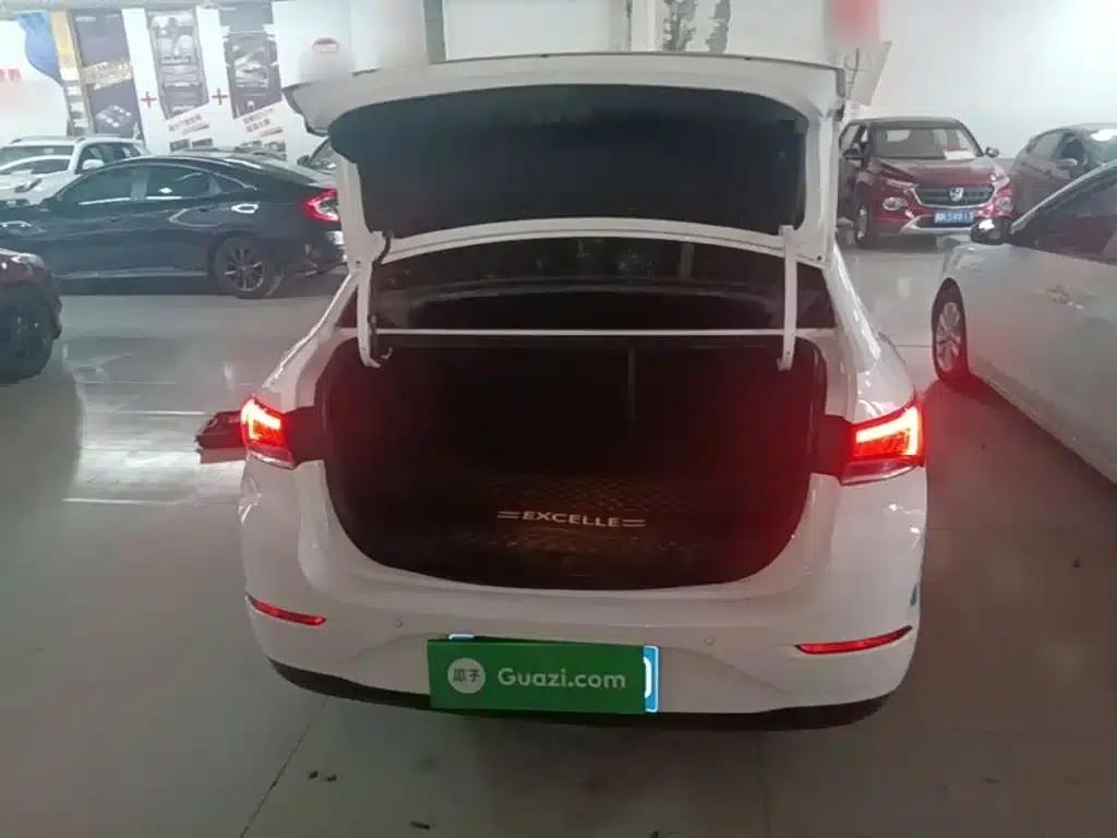 Buick Excelle 2019 15T Manual Elite (China VI Emission Standard) — миниатюра 19