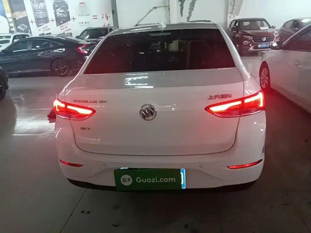 Buick Excelle 2019 15T Manual Elite (China VI Emission Standard) — миниатюра 6