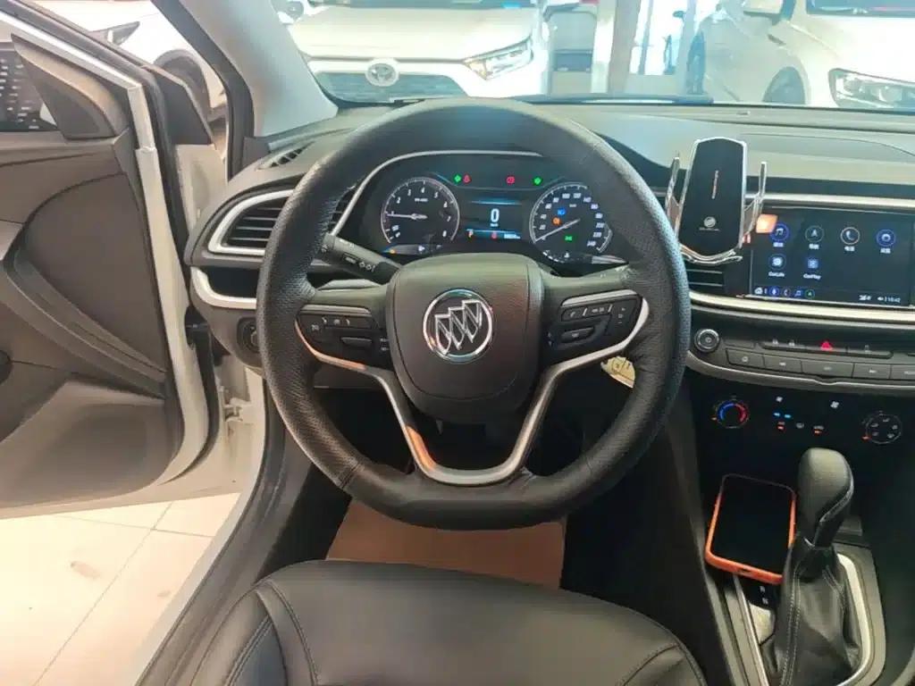 Buick Excelle 2021 Facelift Classic 1.5L Automatic Elite — миниатюра 11