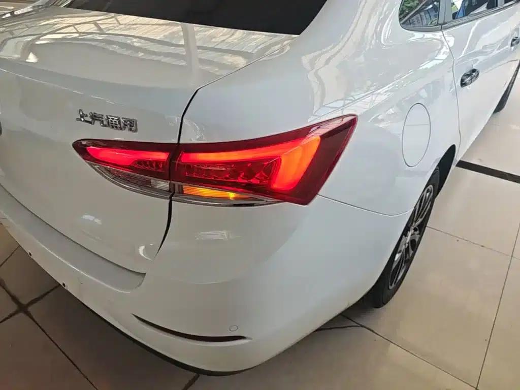 Buick Excelle 2021 Facelift Classic 1.5L Automatic Elite — миниатюра 8