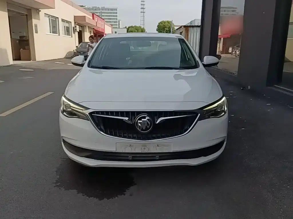Buick Excelle 2021 Facelift Classic 1.5L Automatic Elite — миниатюра 3