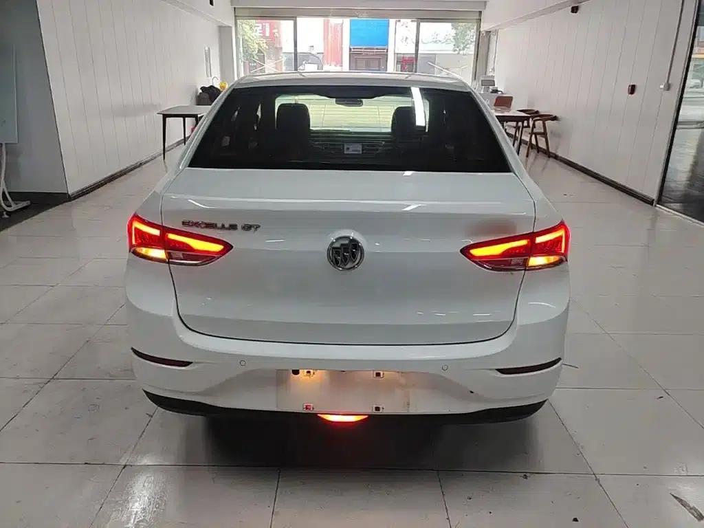 Buick Excelle 2021 1.3T Automatic Mild Hybrid Elite — миниатюра 6