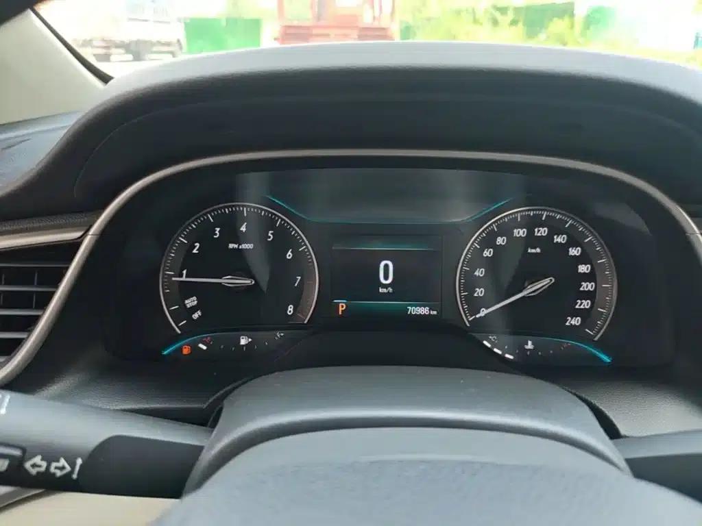 Buick Excelle 2021 Classic 1.5L Automatic Elite — миниатюра 12