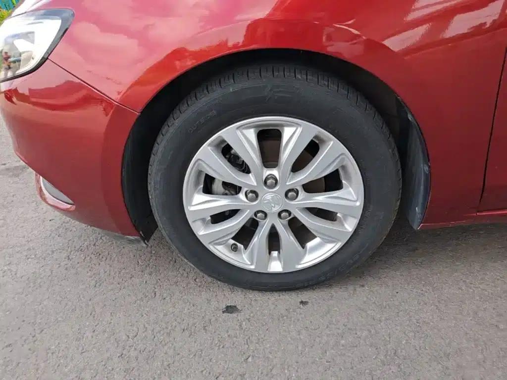 Buick Excelle 2021 Classic 1.5L Automatic Elite — миниатюра 23