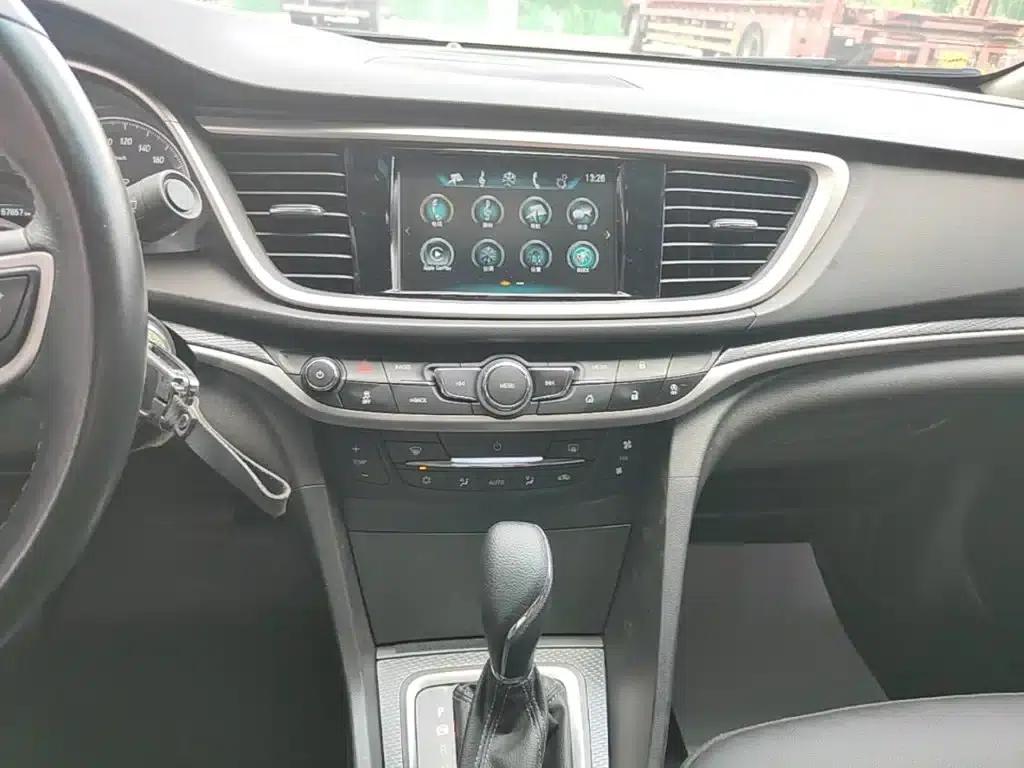 Buick Excelle 2019 18T Automatic Connected Elite (China VI Emission Standard) — миниатюра 13