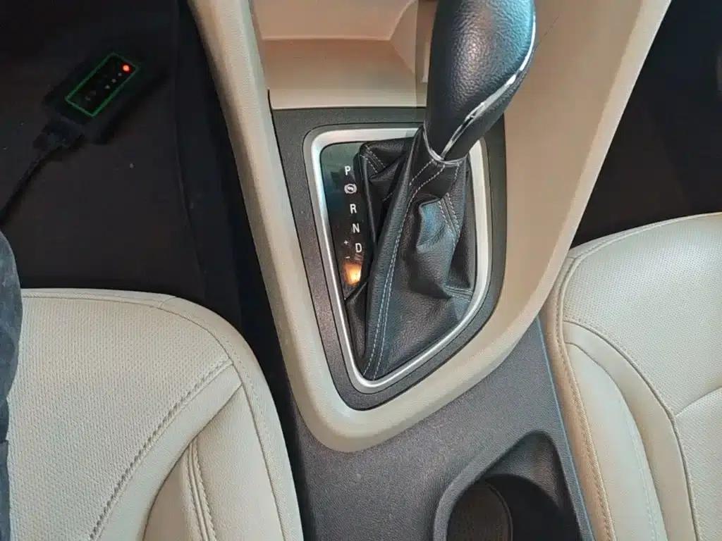 Buick Excelle 2021 Classic 1.5L Automatic Elite — миниатюра 14