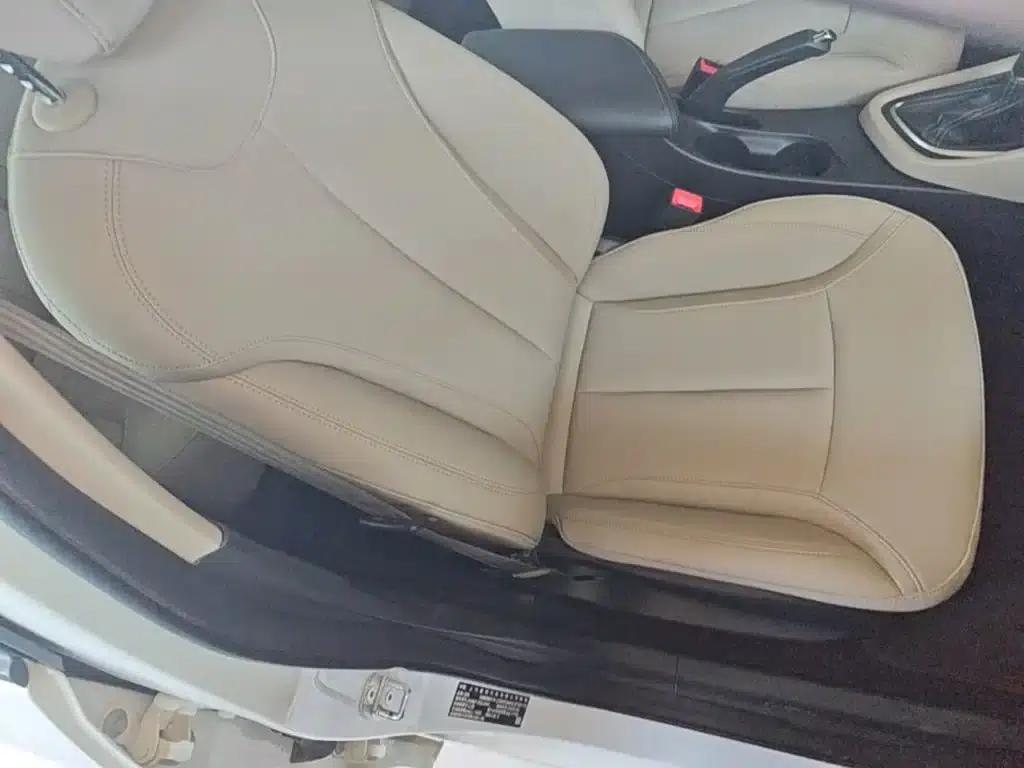 Buick Excelle 2021 Classic 1.5L Automatic Elite — миниатюра 25