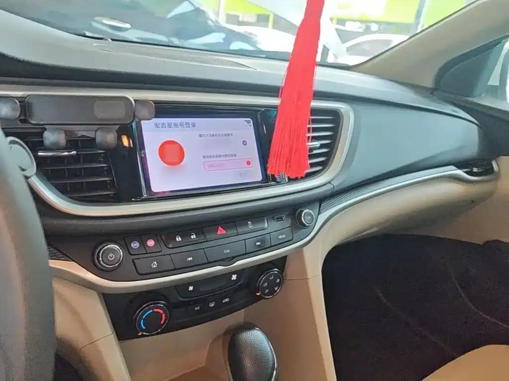 Buick Excelle 2021 Classic 1.5L Automatic Elite — миниатюра 10