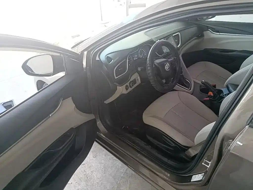 Buick Excelle 2017 15N Automatic Entry-Level Model — миниатюра 16