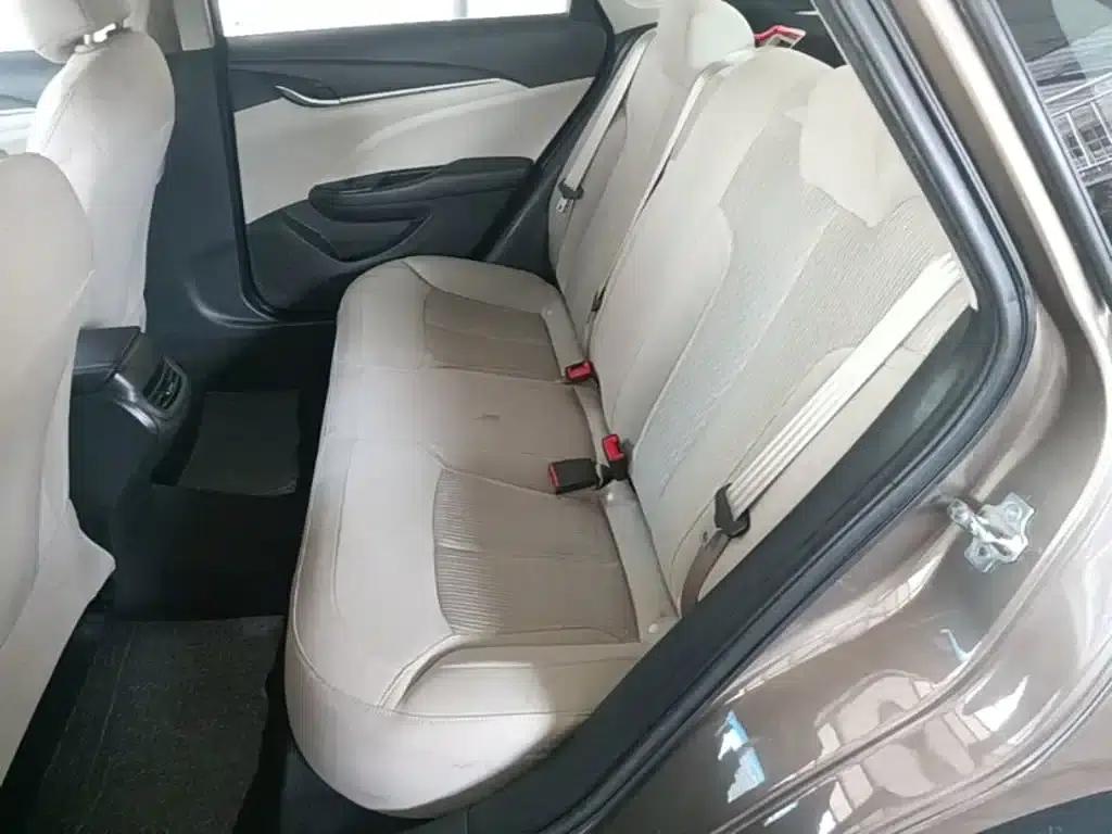 Buick Excelle 2017 15N Automatic Entry-Level Model — миниатюра 17