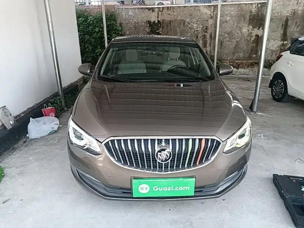 Buick Excelle 2017 15N Automatic Entry-Level Model — миниатюра 3