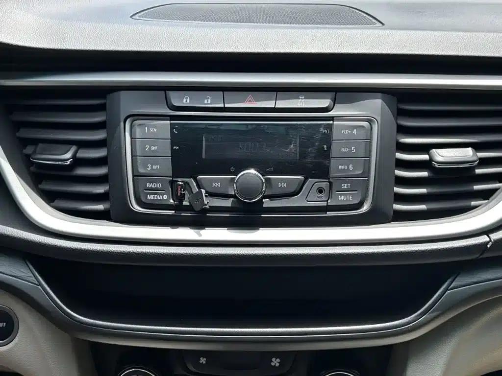 Buick Excelle 2018 15T Dual-Clutch Elite (National V Emission Standard) — миниатюра 20