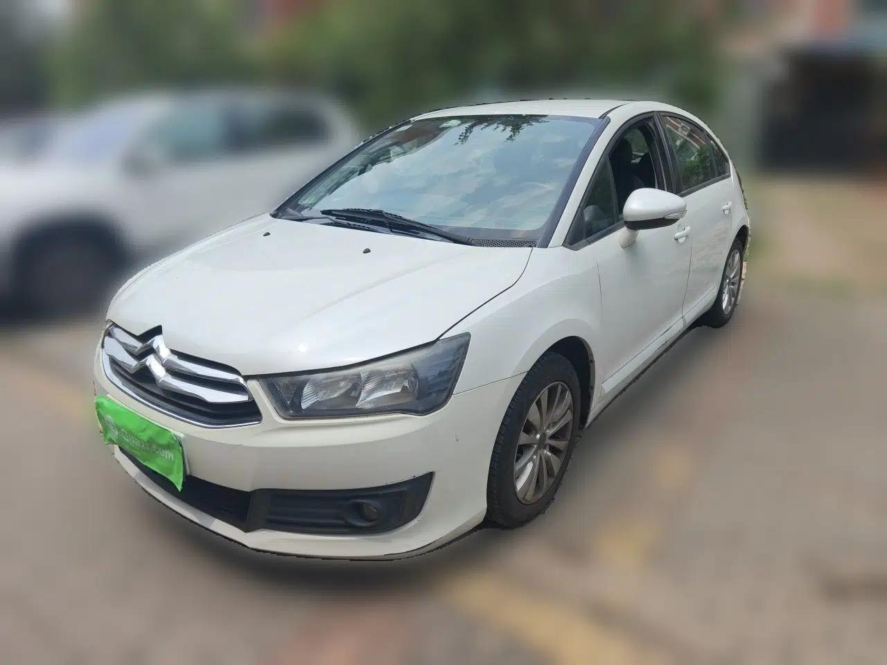 Citroen C-Quatre 2014 VTS Version 1.6L Manual - Premium Model — миниатюра 1