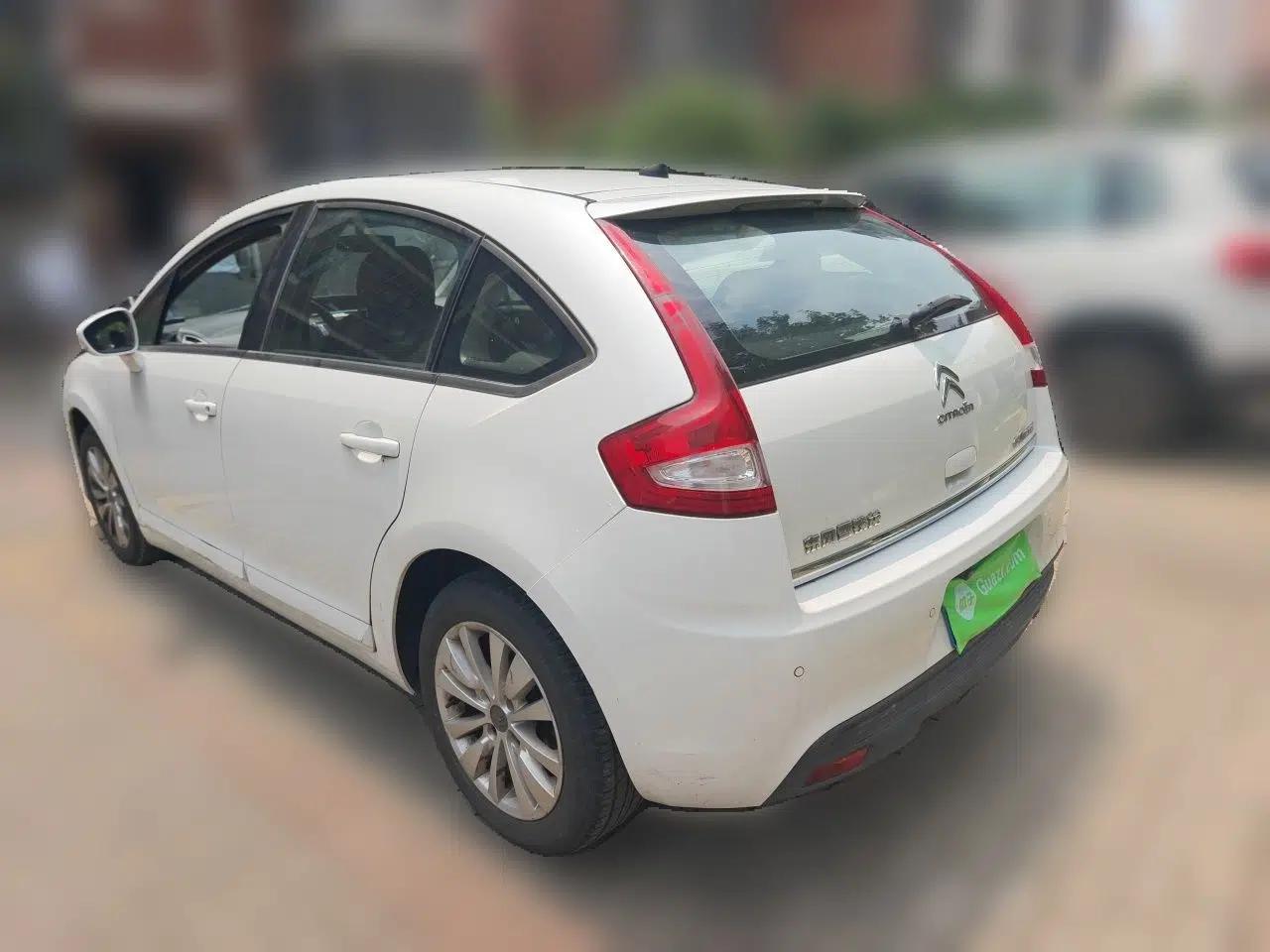 Citroen C-Quatre 2014 VTS Version 1.6L Manual - Premium Model — миниатюра 4