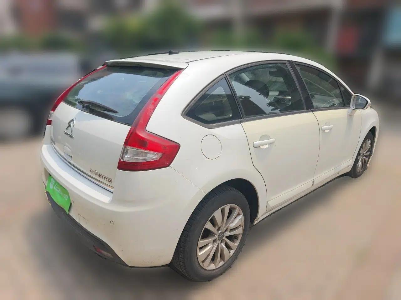 Citroen C-Quatre 2014 VTS Version 1.6L Manual - Premium Model — миниатюра 6