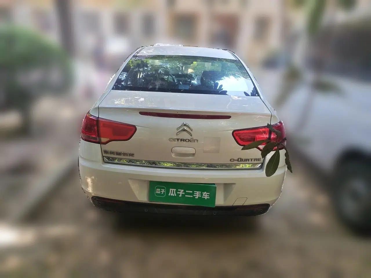 Citroen C-Quatre 2013 Sedan 1.6L Manual - Prestige Model — миниатюра 3